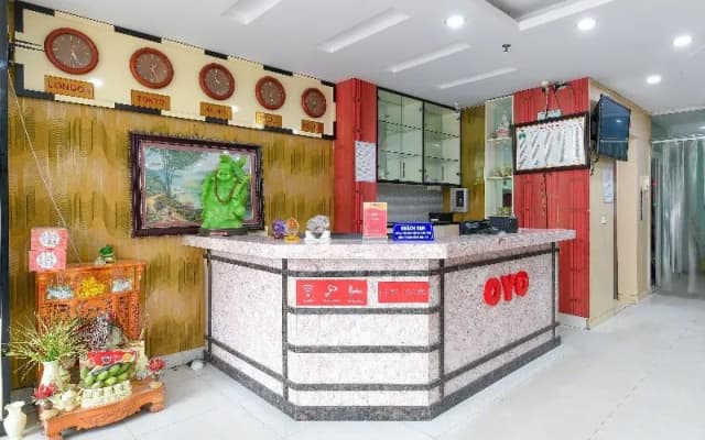 OYO 241 Hp Home Hotel - photo 2