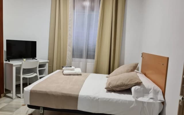 Hostal Arturo Soria - photo 5