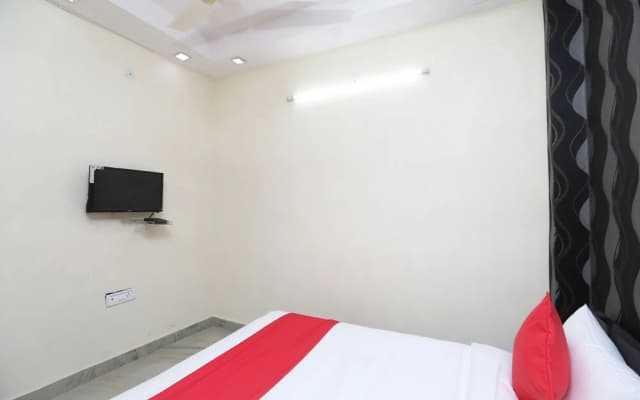 Happy Stay by OYO Rooms - photo 4