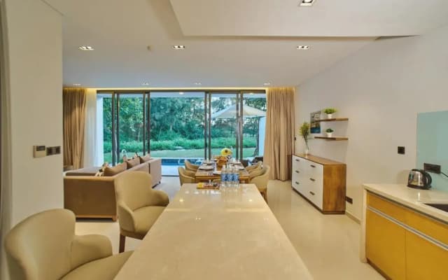 5-star Golf Resort Pool Villa - photo 4