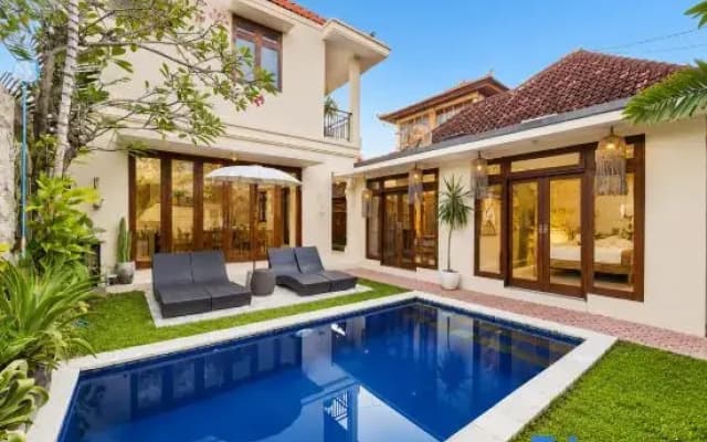 Seminyak Double6 Beach 5BR Villa - pool & parking - photo 5