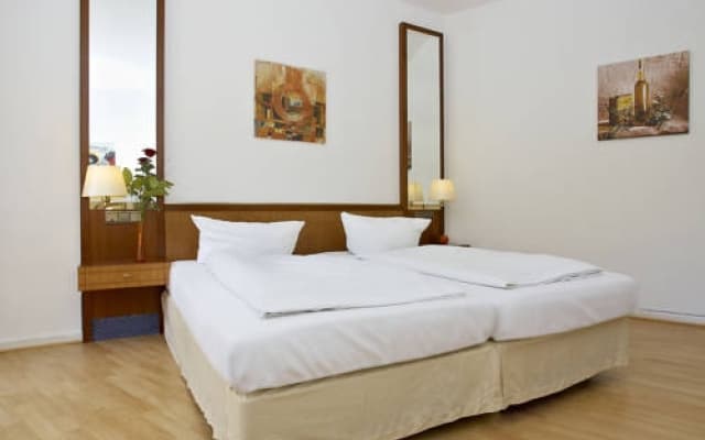 RS Apartments am Kurfrstendamm - Kurfrstendamm 95 - photo 2