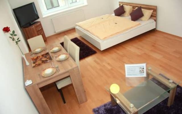Livingston Apartment Premium - photo 5