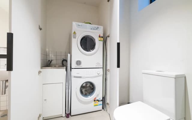 Phoenix on Curzon - Rejuvenate Stays - photo 2