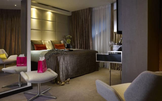 Montcalm East, Autograph Collection - photo 4