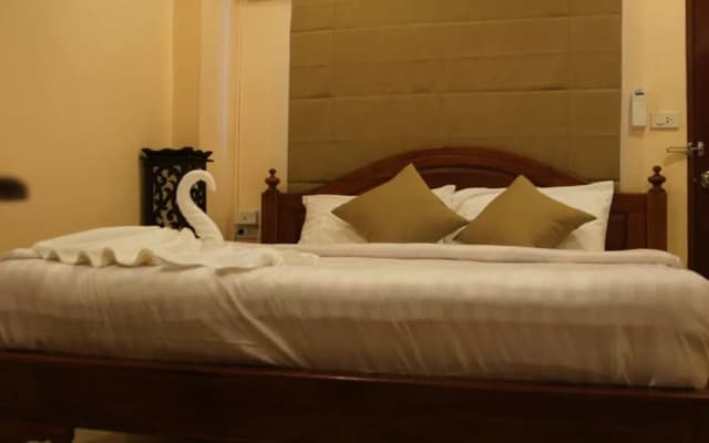 V Like At Pattaya Hotel - photo 2