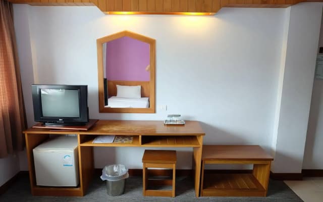 Riverside Hotel - photo 4