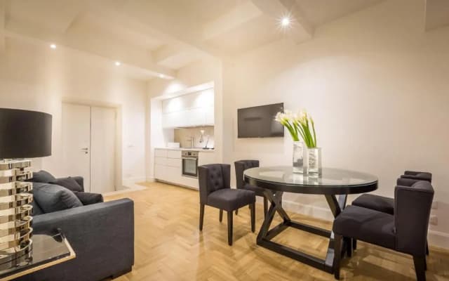 Old Town Apartment - photo 3