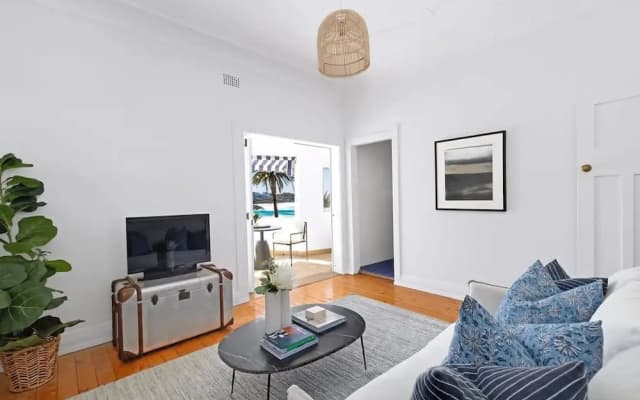 Absolute Seafront Bronte - photo 2