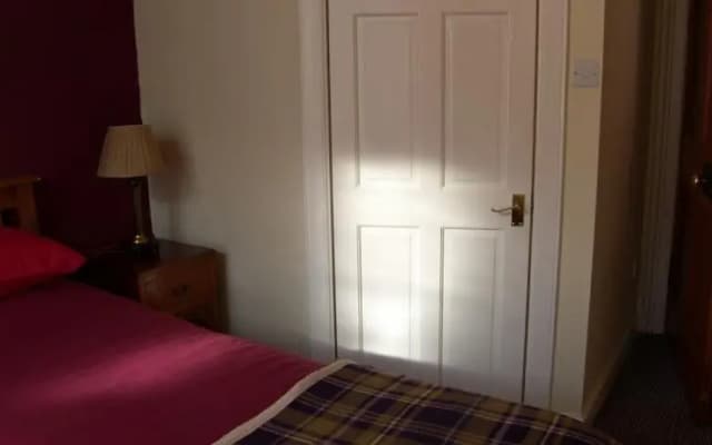 Lothian House - photo 5
