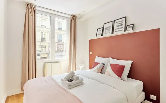 Charming Flat in the Heart of Paris - photo 4