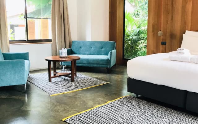 The Twelve Hotel - photo 3