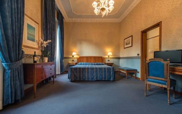 Strozzi Palace Hotel - photo 4