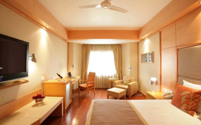 Jaypee Vasant Continental - photo 5
