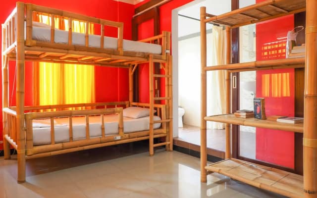 Lagas Hostel - photo 2