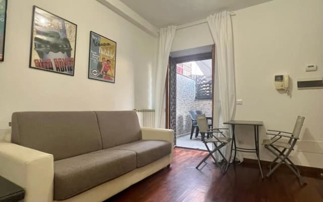 Corso Francia Apartment - photo 3