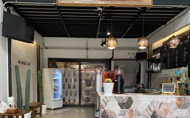 HP House Cafe - photo 2