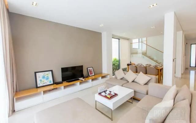 5-star Golf Resort Pool Villa - photo 3