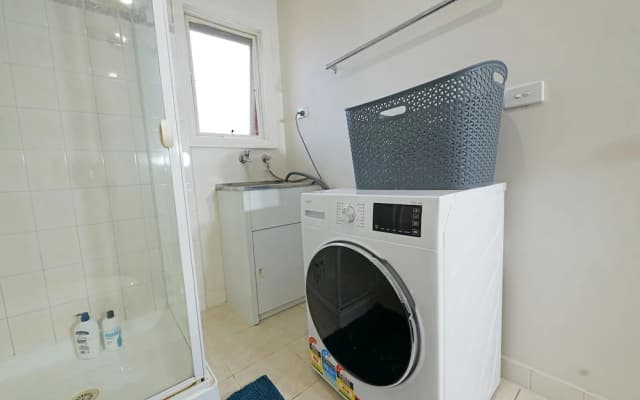Box Hill Compact Home Small family WiFi - photo 5