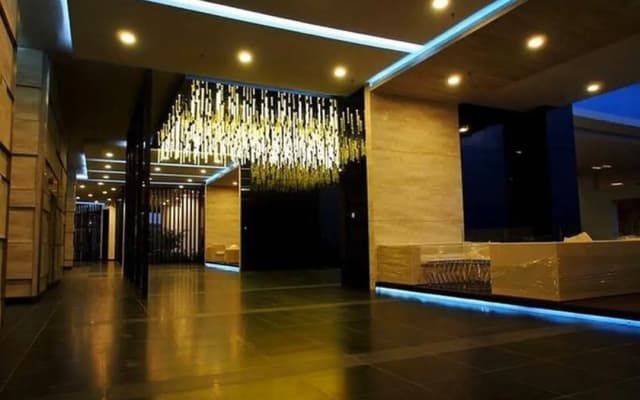 TROPEZ RESIDENCE 1Min-danga bay 15Min-Legoland - photo 4