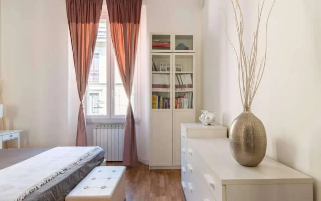 Charming Milanese Apartments - photo 2