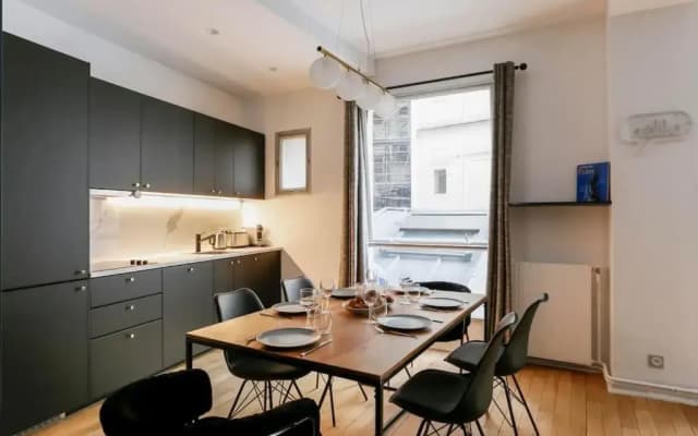 Louvre / Palais Royal Luxury Three Bedroom Duplex - photo 4