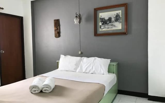 Royal Night Bazaar Hotel - photo 5