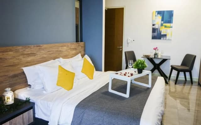 Imperio Residence Seafront by Perfect Host - photo 3
