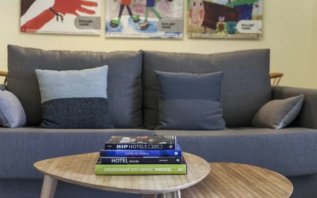 Uma Suites Pau Claris Barcelona - photo 4