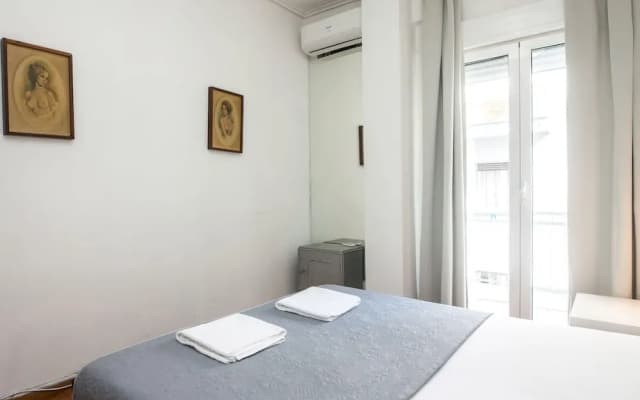 Gorgeous 2 bedrooms apt at Exarcheia - photo 3