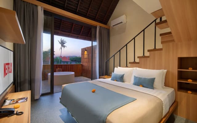 Canggu Cabana Beach Resort by Ini Vie Hospitality - photo 2