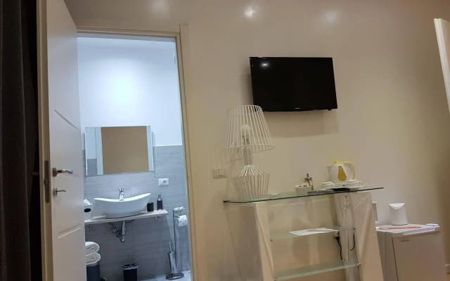 Chain Vatican Suites - photo 4