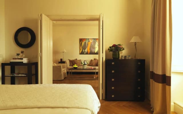 Hotel Savoy - photo 5