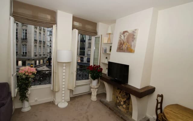 Apartments - Into Paris - photo 2