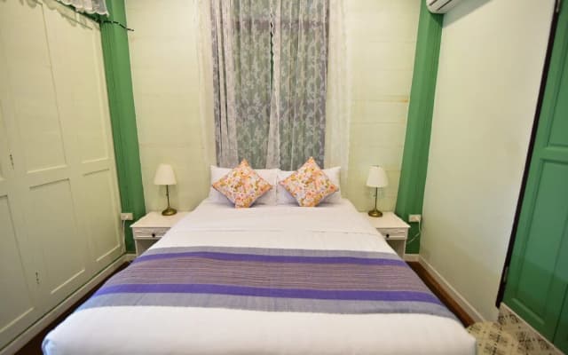 Green Teak House - photo 5