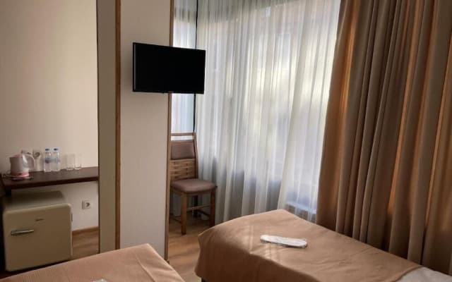 Chikovani Apartments - photo 2