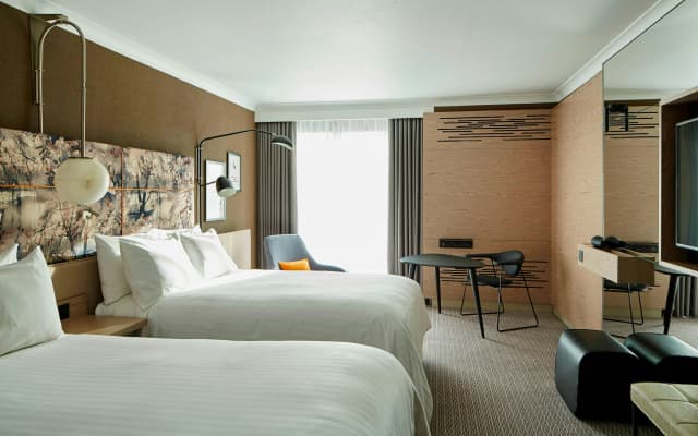 London Marriott Hotel Regents Park - photo 4