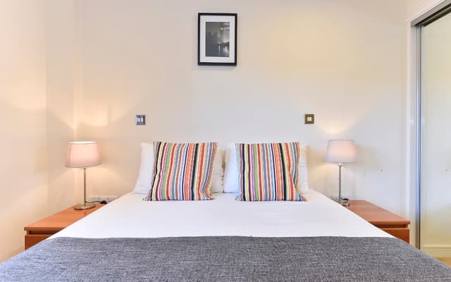 London Bridge City Apartments - photo 3