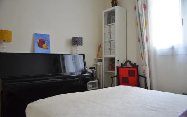 Bright Montmartre 1 Bedroom Flat - photo 4
