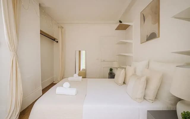 Spacieux appartement  a Montmartre - photo 2