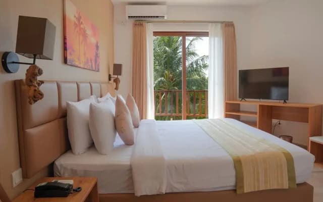 Cocomo Maldives - photo 4