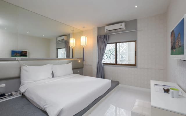 Sino Imperial Design Hotel - photo 3