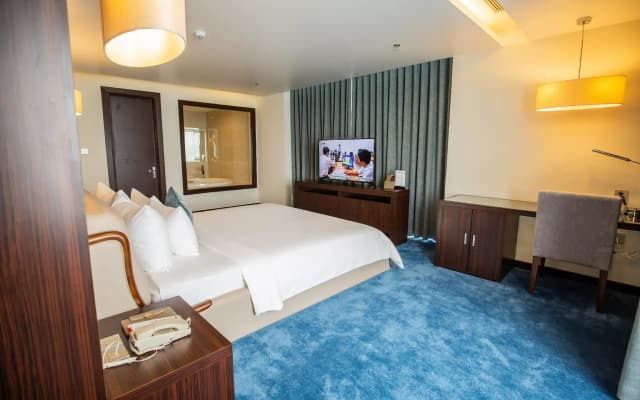 Central Luxury Ha Long Hotel - photo 4