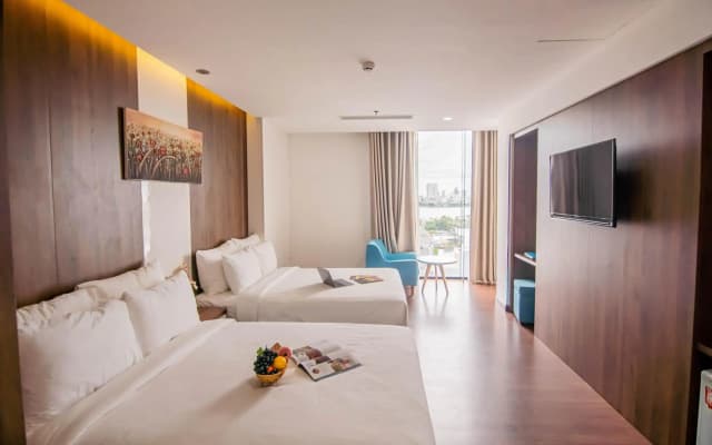 Gold Central Hotel by Haviland - photo 4