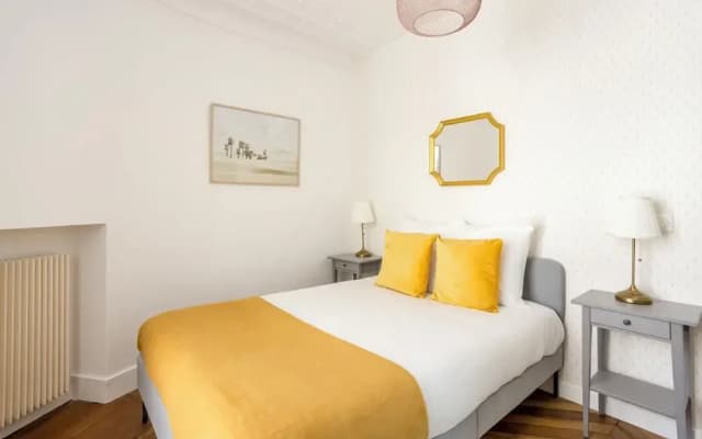 Family Suite Tilsitt Eiffel Tower view - photo 4