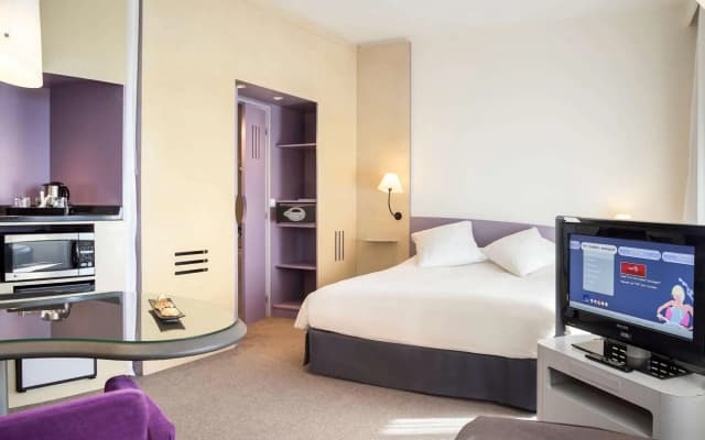 Novotel Marrakech Hivernage Hotel - photo 2