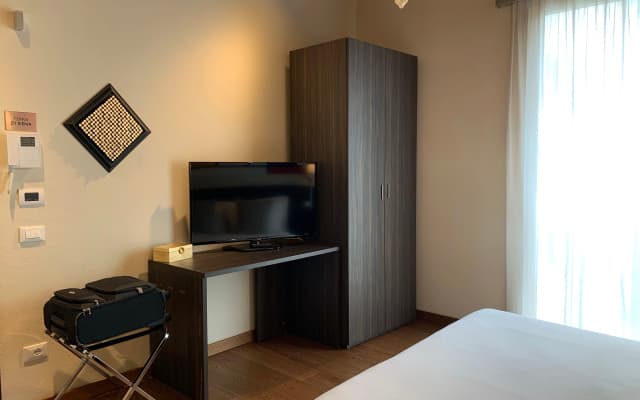 Florence Art Apartments - photo 3