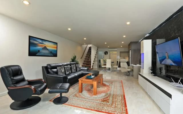 AP Grand Residence by Lofty - photo 2