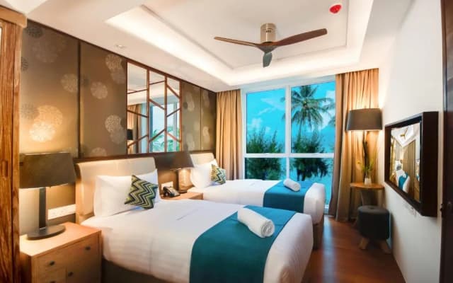 Seasalter Maldives Hotel - photo 4