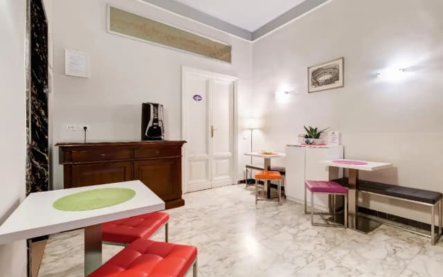B&B 2 Passi Al Colosseo - photo 2